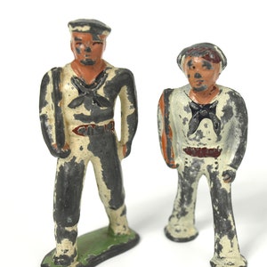 Vintage Barclay Manoil Hollow Lead WWI White Uniform Navy Soldiers circa 1930&#39;s USA Lot of 2
