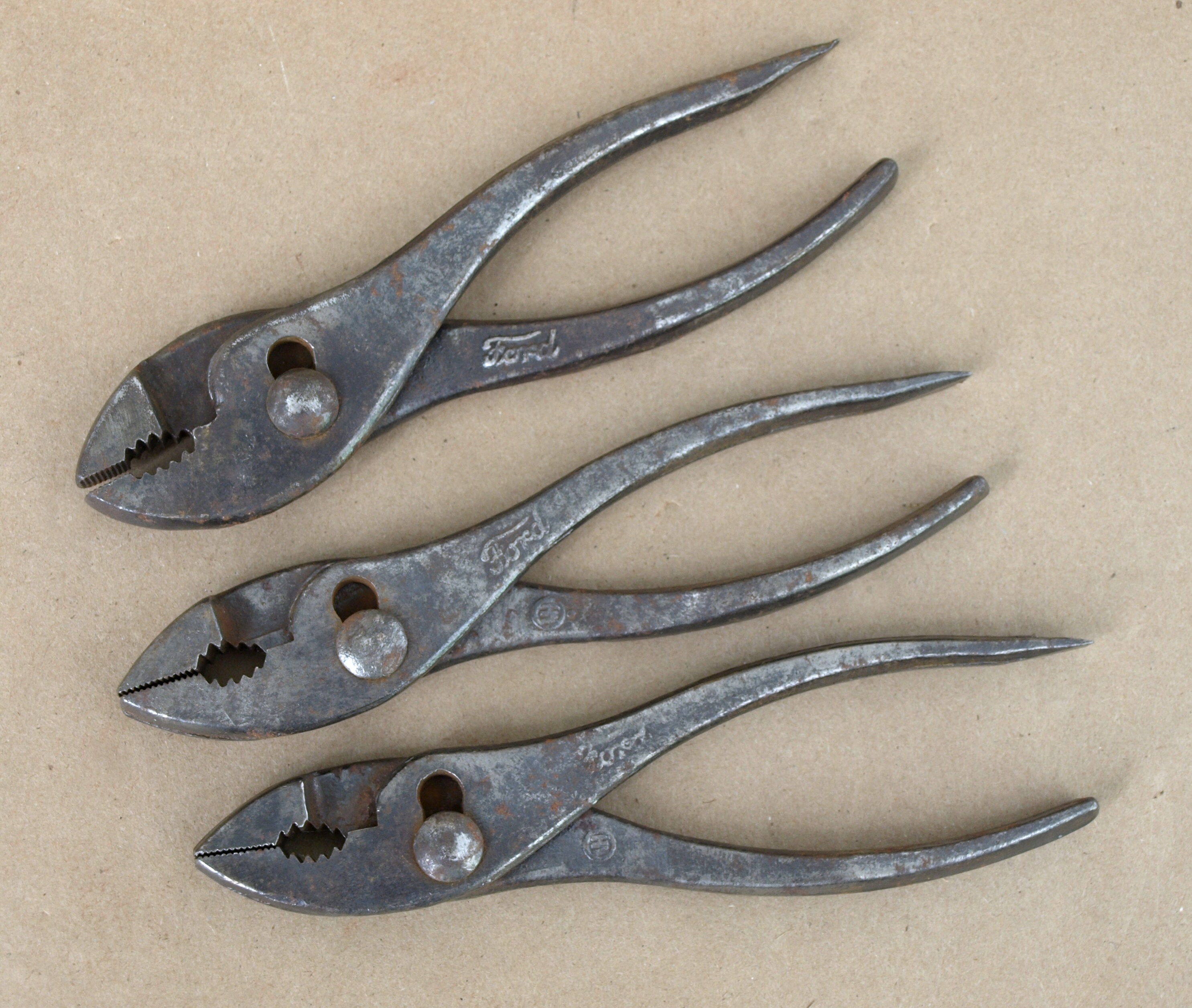 Antique FORD Script Slip Joint Pliers W Screwdriver Handle End