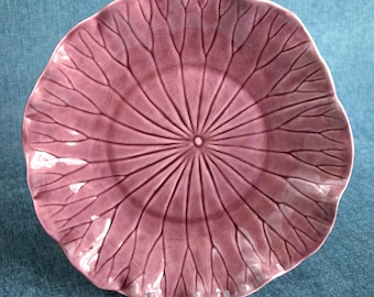 Vintage Metlox Potteries Lotus Dinner / Salad Plate Hand Crafted in California USA - Lotus Flower Ceramic Dinnerware in Burgundy Red