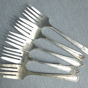 Vintage Mixed Lot of Silver Plate Serving Forks - Wm A Rogers A1, Nobility, R.C. Co. Metro Plate, Community & Vernon