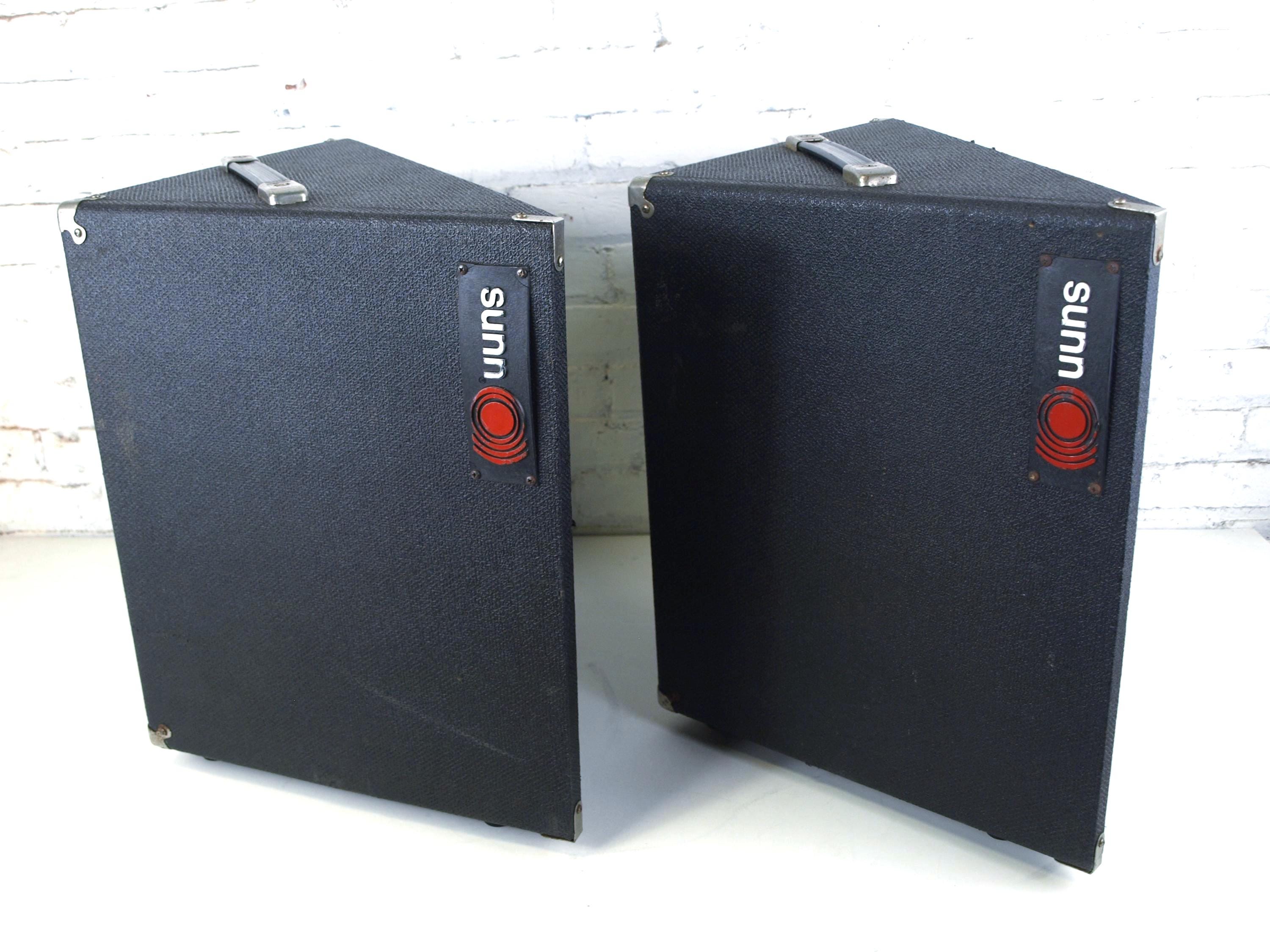 Sunn Alpha Monitor Wedge Cube Speakers With 16 Ohm System