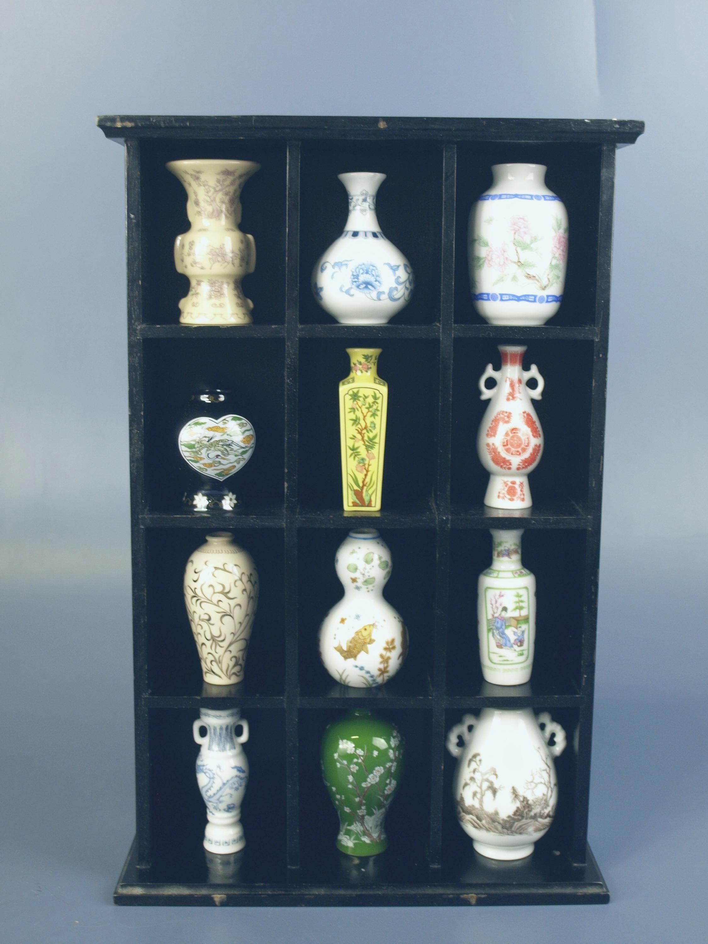 minmin様限定　アンティーク家具 Vintage Franklin Mint Complete Set of Mini Japanese Porcelain