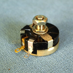 Vintage Clarostat Potentiometer 1000 ohm model 140308 - never used