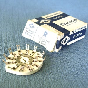 Vintage Centralab R 2 Pole 5 Position Non Shorting Steatite Rotary Switch - NIB - never used