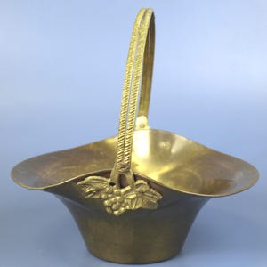 Vintage Brass Basket with Moveable Handle featuring Grape and Leaf motif, Made in India circa Mid Century with Moderate Natural Patina