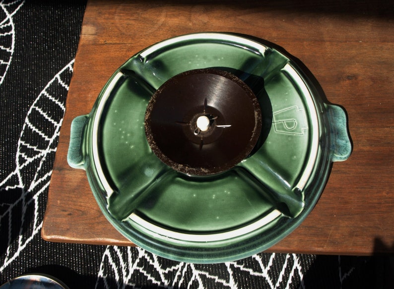 Very Rare Early Pfaltzgraff Green Drip Glaze Lazy Susan Platter Plate circa 1920 \u2013 Keystone Symbol with Large P mark