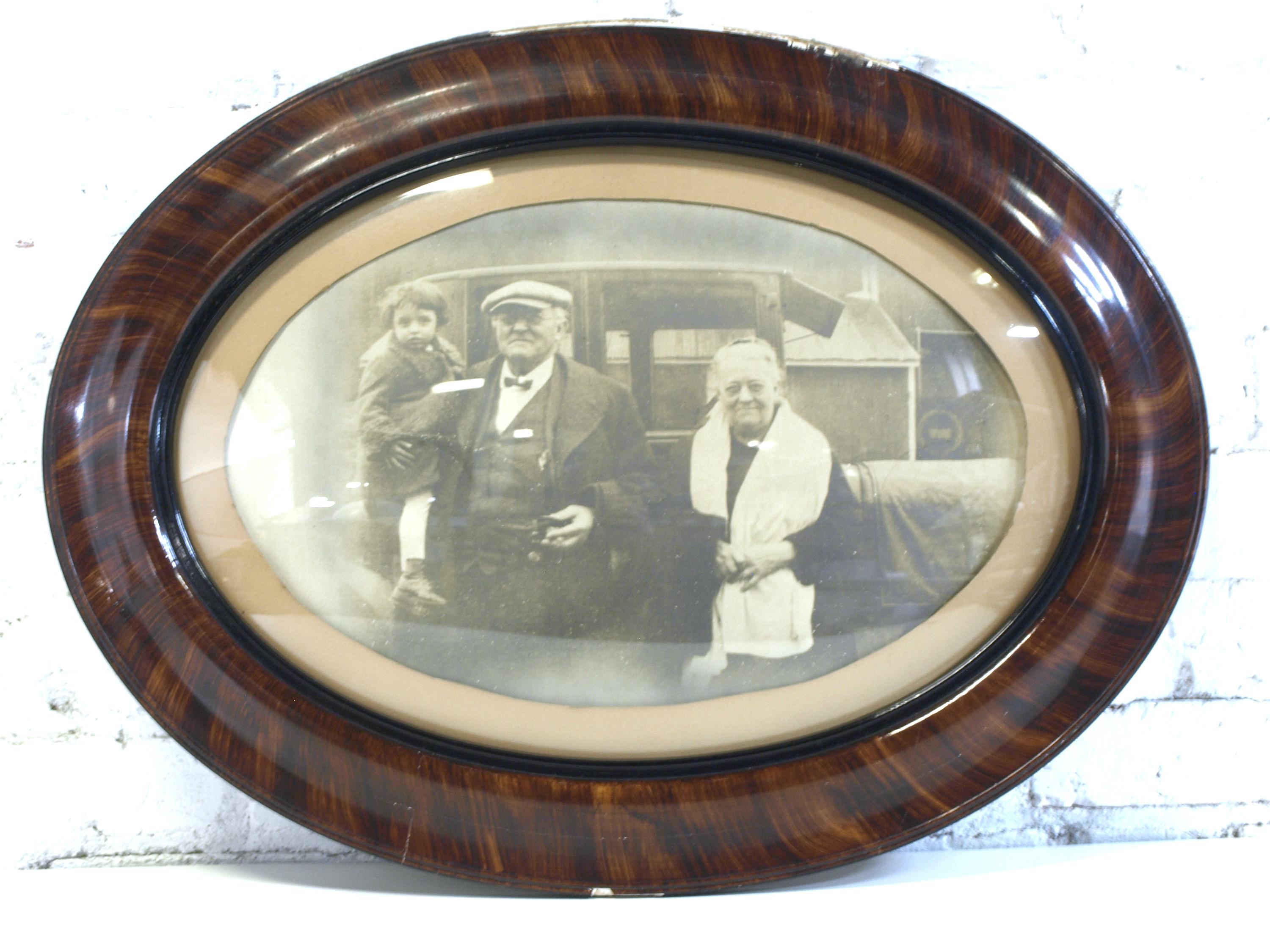 Antique picture frames oval bubble glass - Etsy 日本