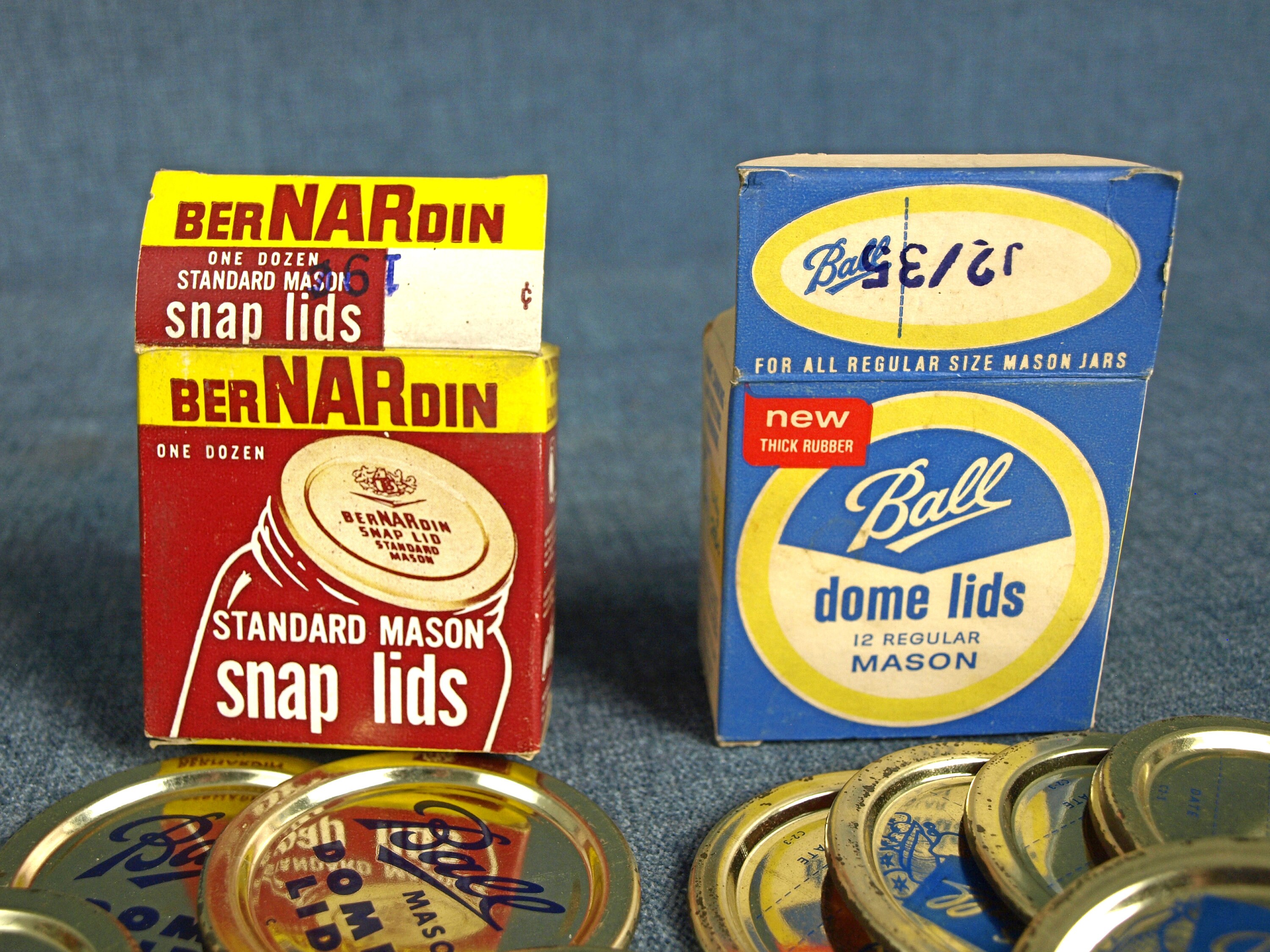 Vintage Ball Mason Jar Dome Lids and Bernardin Boxes / Box Etsy