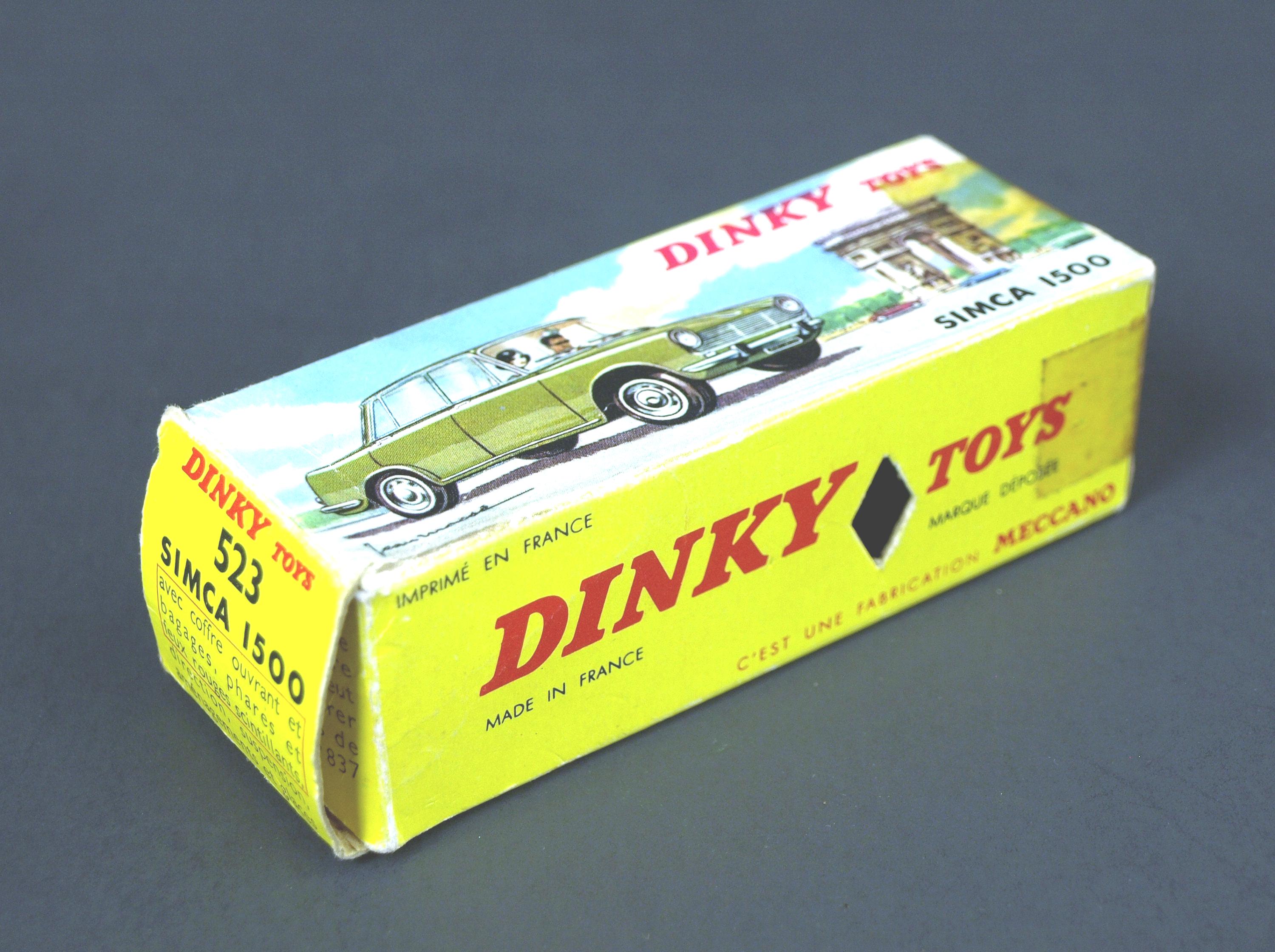 Dinky Toys Simca 1500 N°523 - Echelle 1/43 - Gris - Occasion