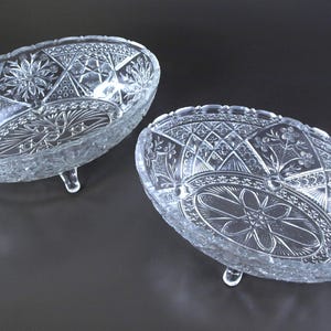 Antike EAPG Indiana Glass no 168 COSMOS & CANE and No. 171 Rosette with Pinwheels Clear Oval Master Berry Bowls circa 1925 - 2er Set