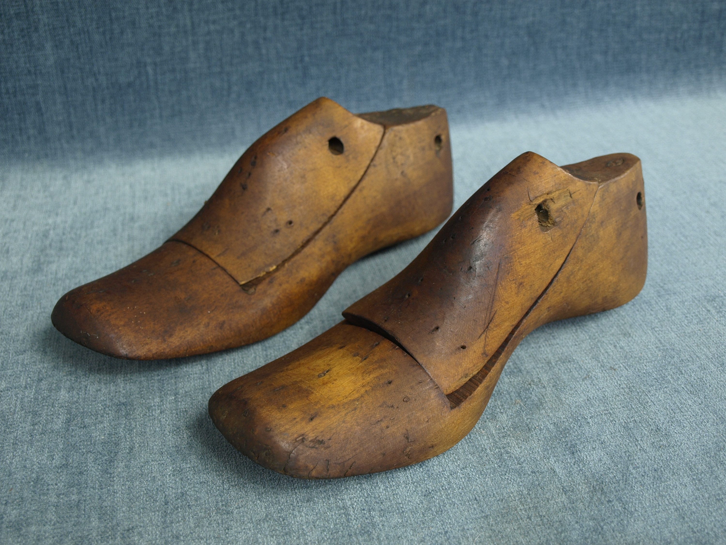 shoe bridge stretcher