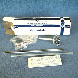 Vintage Centralab P-123 2 to 11 Position for 7 to 9 Section Standard Rotary Switch - NIB - never used
