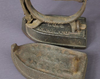 Antique Sensible No. 3 N.R.S. & Co. Sad Iron / Clothes Iron - Two Bases and One Detachable Handle