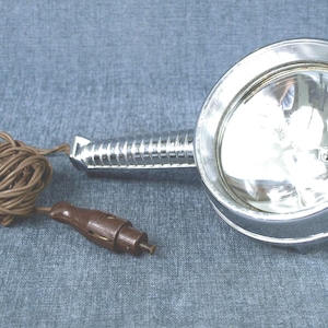 Pathfinder vintage modèle n° 777 - Lampe spot portable avec cordon d&#39;alimentation allume-cigare - Pour les urgences, l&#39;observation des chevreuils, la signalisation