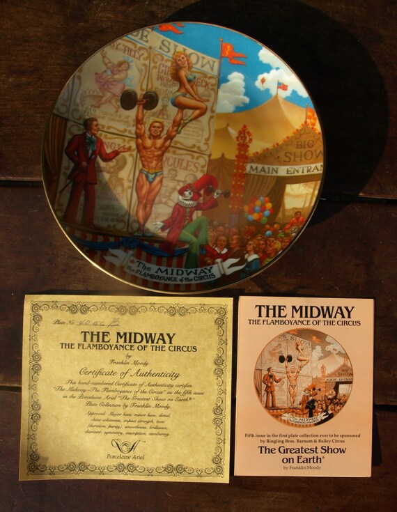Ringling Brothers Greatest Show on Earth sign...~12 inches in diameter..
