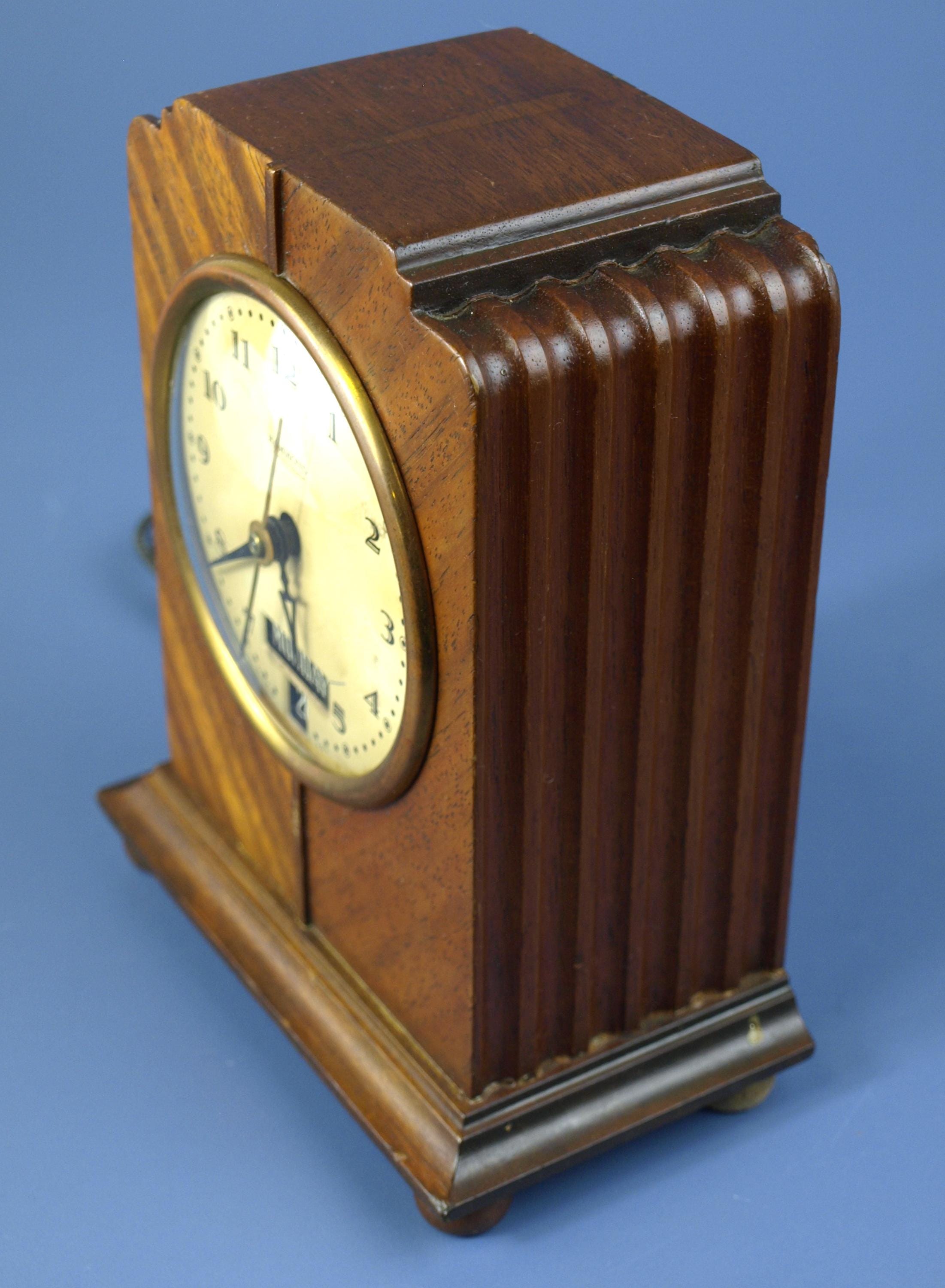 Rare Vintage Hammond Synchronous Electric Alarm Clock With Art