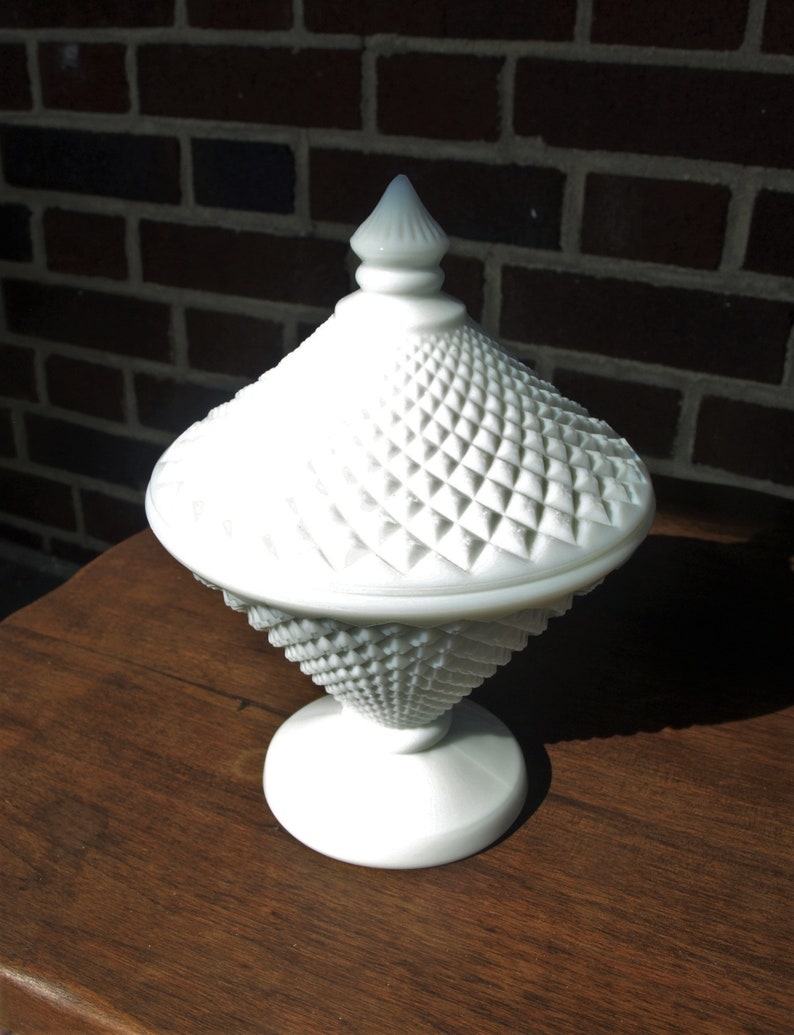 Vintage Westmoreland Diamond Cut Pattern Milk Glass Pedestal and Finial Lidded Candy Dish
