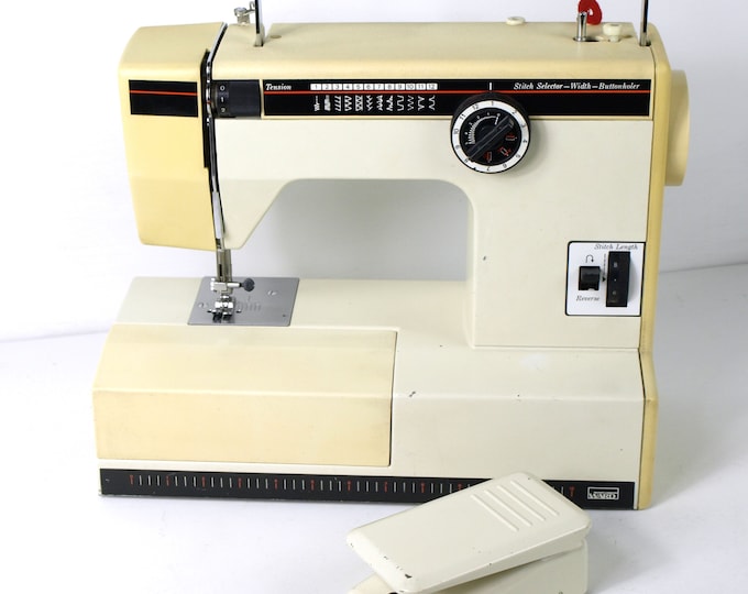 Montgomery Ward Sewing Machine Model UHT J, Circa 1943 Includes