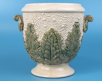 20世紀初頭、清朝時代の中国マルタバン陶器製保存壺・花瓶・植木鉢。蓮