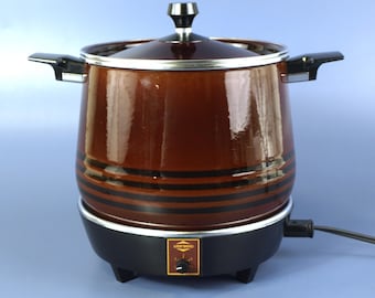 ビンテージのブラウンエナメル製ウエストベンド・レイジーデイ・スロークッカー、モデル番号5225、容量6クォート、極上コンディション