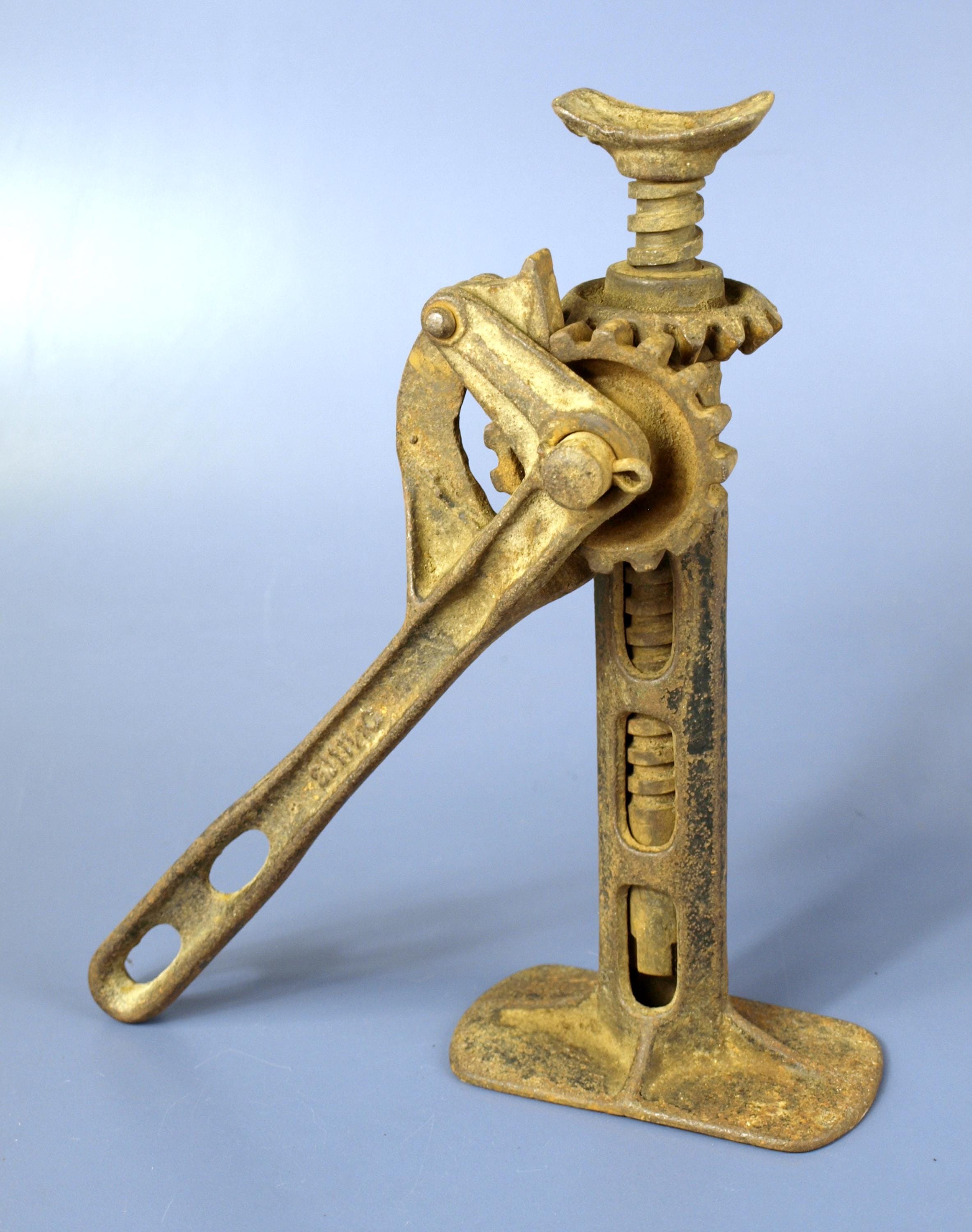 Cast Iron Screw Jack - Etsy