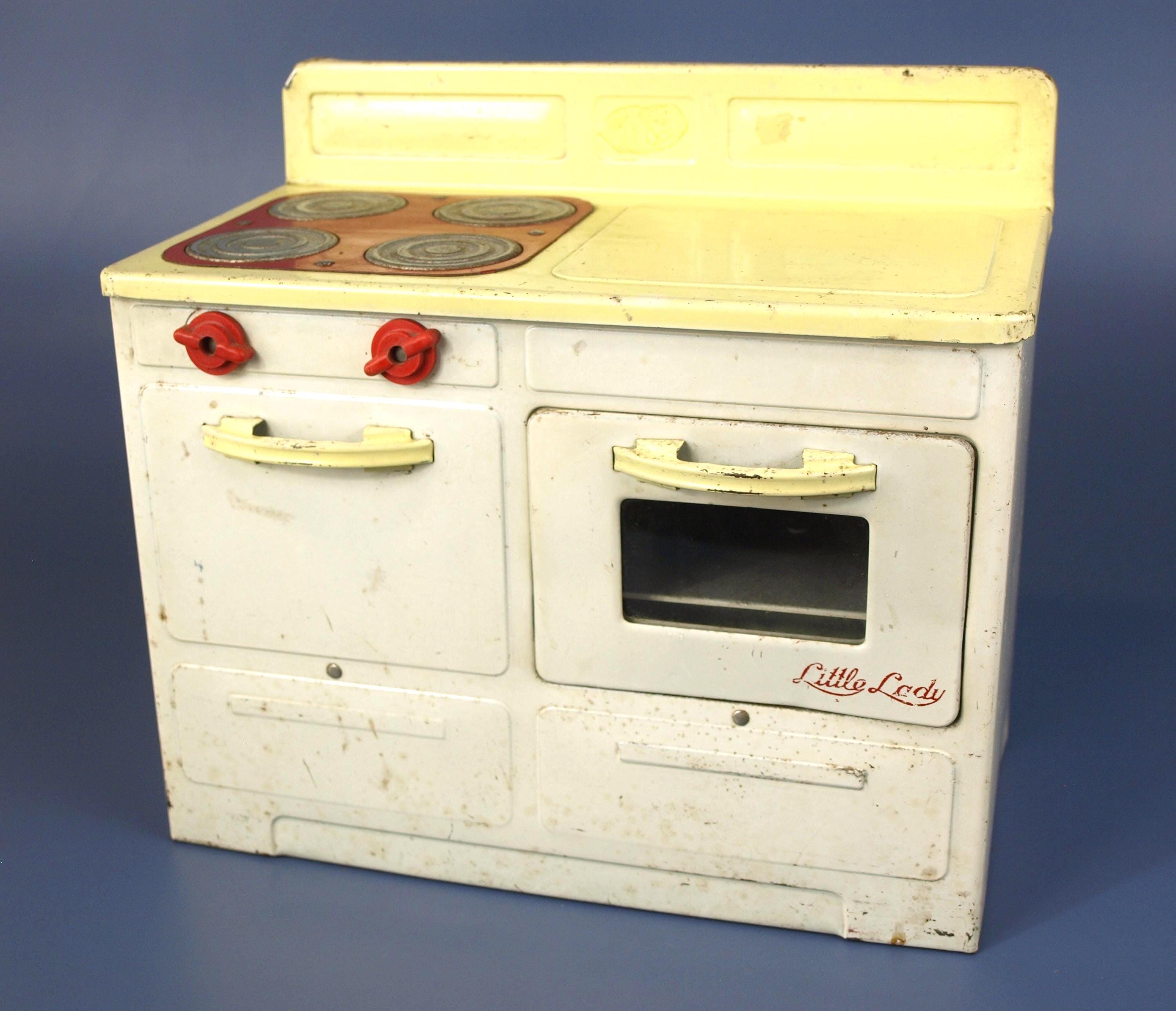 Vintage Little Lady Tin Litho Toy Stove Oven No. 226 by