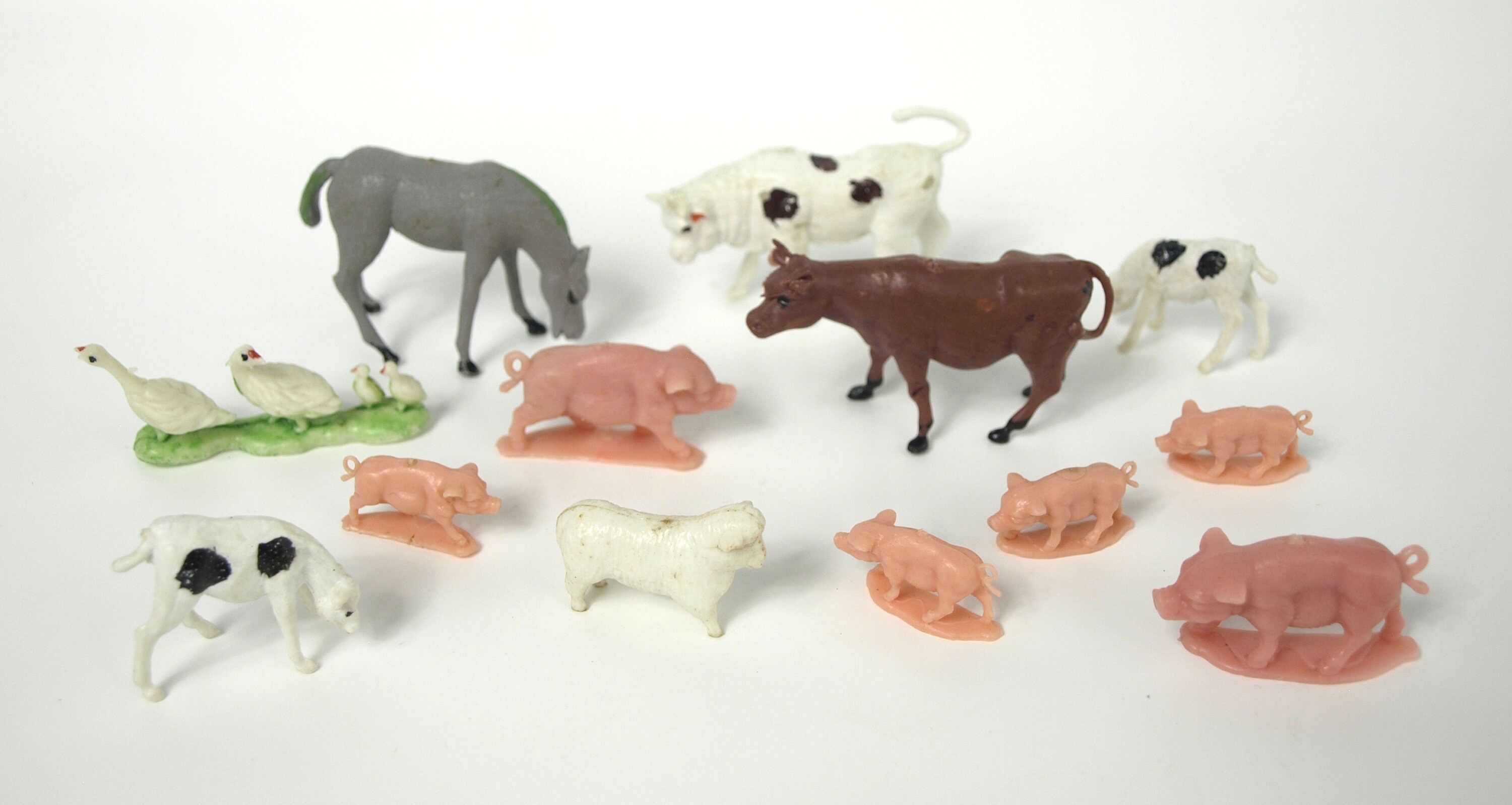 Vintage Plastic Miniature Farm Animals Cow Donkey Pig Sheep - Etsy Sweden Vintage Plastic Miniature Farm Animals Cow Donkey Pig Sheep - Etsy Sweden