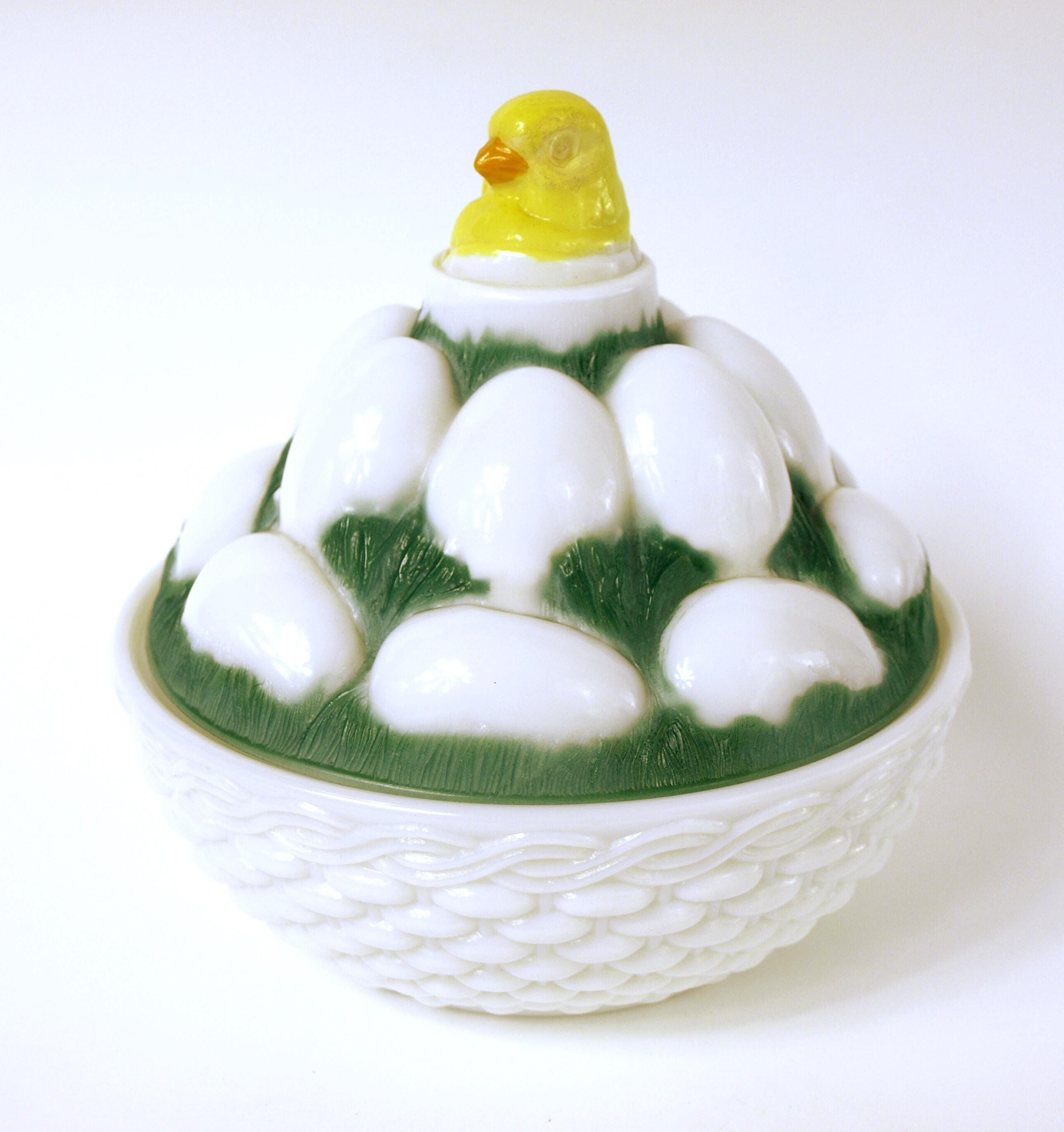 Vintage Rare Westmoreland Figural Egg Pile Milk Glass Lidded