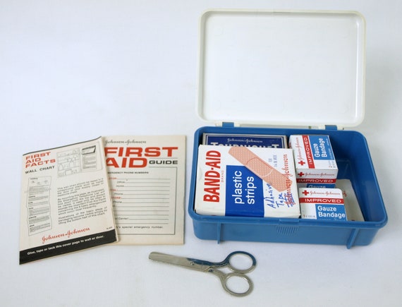 Kit De Premiers Soins Vintage Johnson & Johnson NOS Années 1940 - Tout Le Contenu D'origine - Collector
