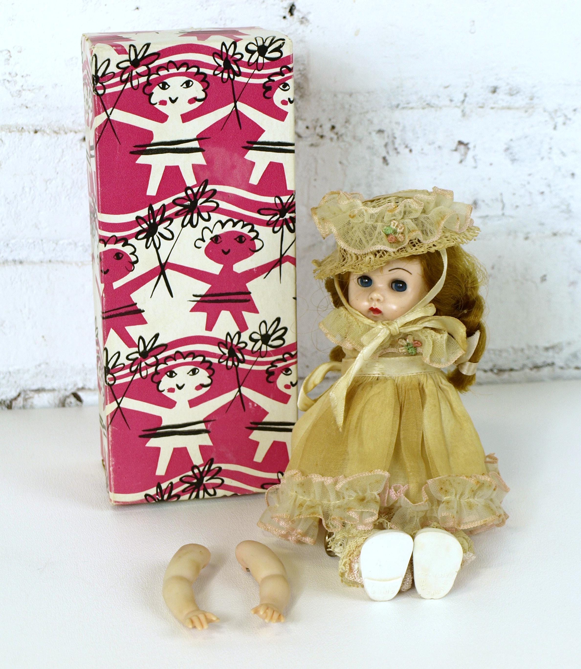 Vintage Vogue Ginny Doll Patent 2687594 - Made in USA - C 1960