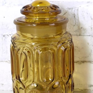 Vintage L.E. Smith Moon & Stars Amber Glass Large Canister w/ Lid, circa 1970&#39;s - 9.25&quot; High w/ Lid - Good+ condition