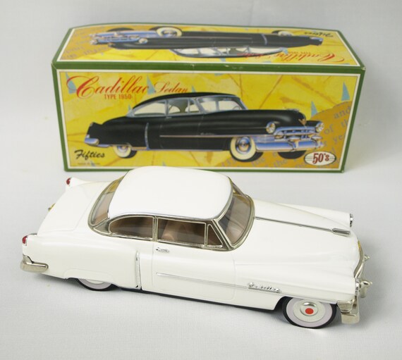 fifties Cadillac 1950 セダン モデルカー ミニカー fifties Cadillac 1950 セダン モデルカー ミニカー