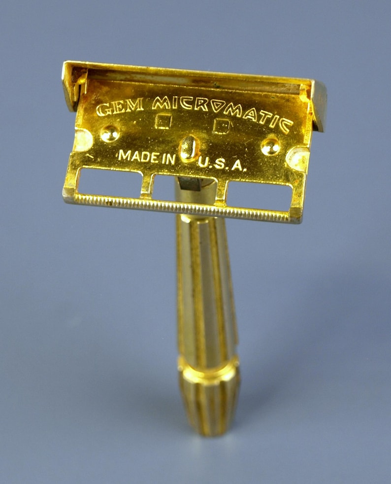 Vintage Gold Tone Safety Razors: 2 Gillette Aristrocrat C 40's, Gem ...