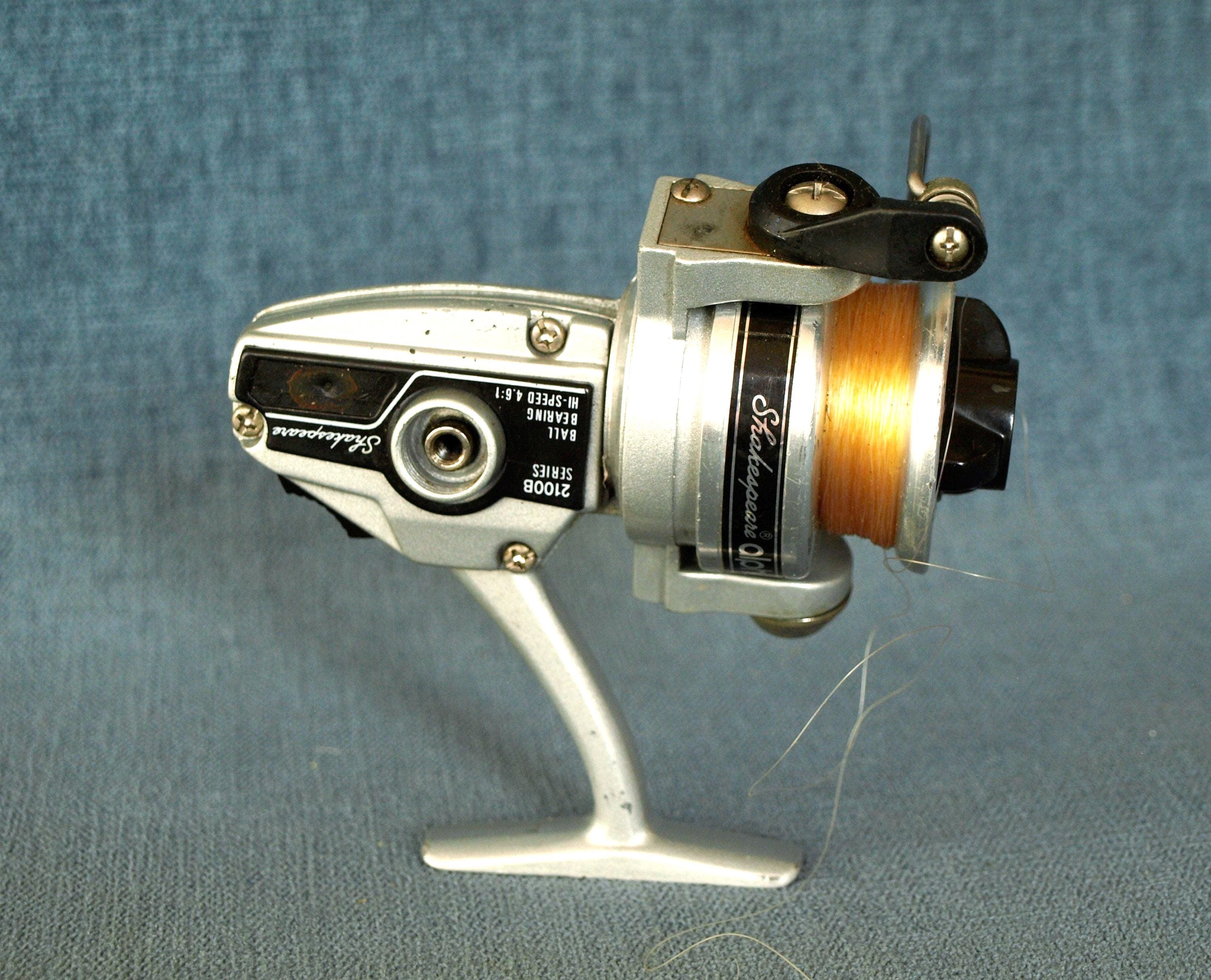 Shakespeare Alph 040 Fly Fishing Reel With Reversible Handle