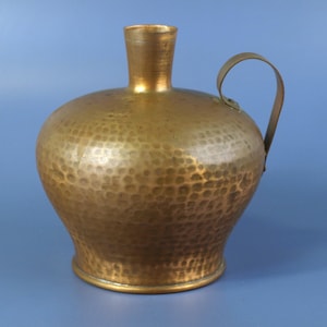 Vintage Hand-Hammered Copper Water Vessel – 8" Rustic Pitcher / Jug with Copper Handle, Middle Eastern Ottoman Style Boho,  Decorative Only
