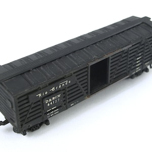 Vintage Model Trains, HO Scale 40&#39; Live Stock Train Car, Rio Grande - D&RGW 64127 - Good Condition