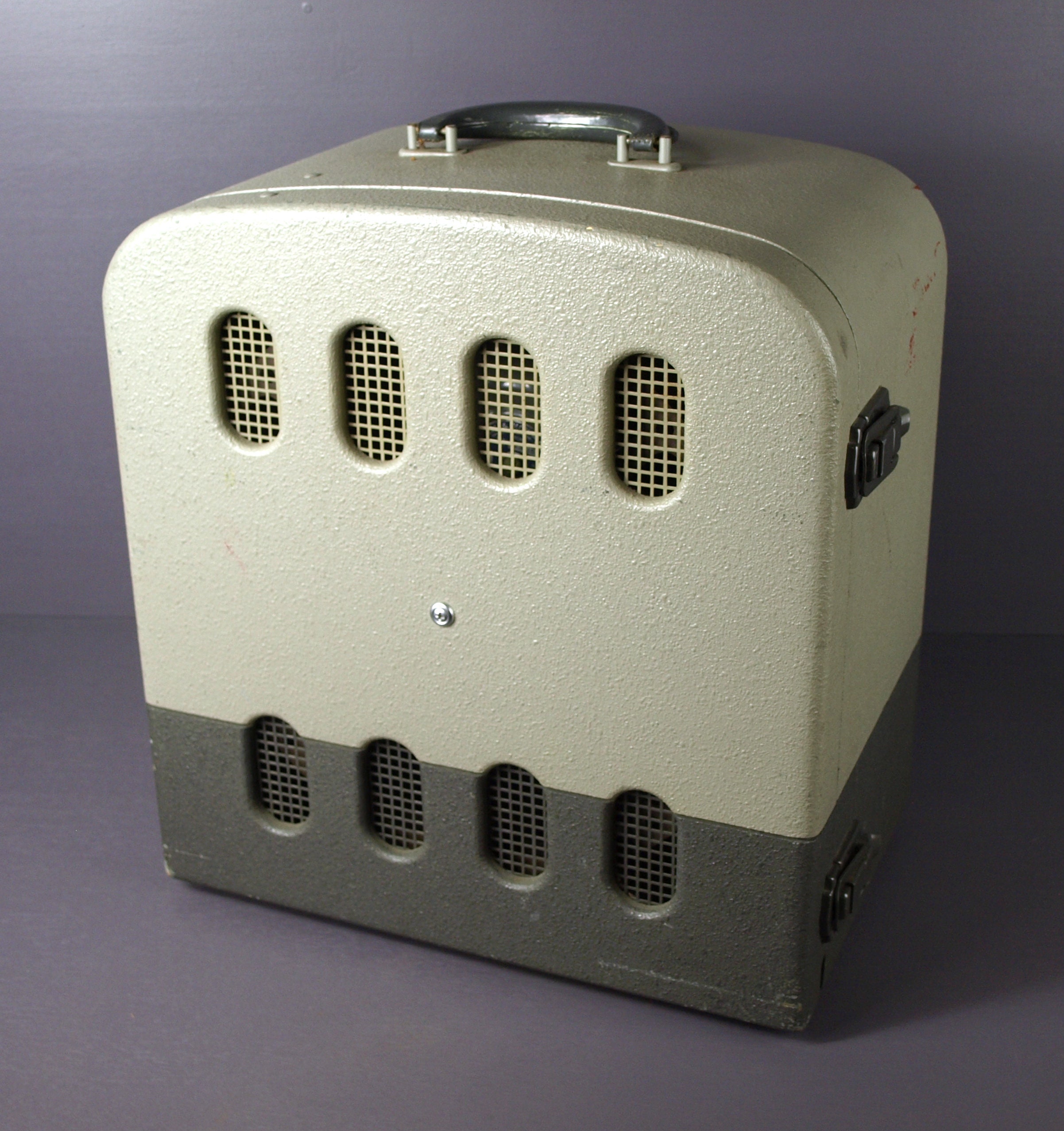 Bell & Howell Filmosound Specialist Model 540 Vintage 16mm