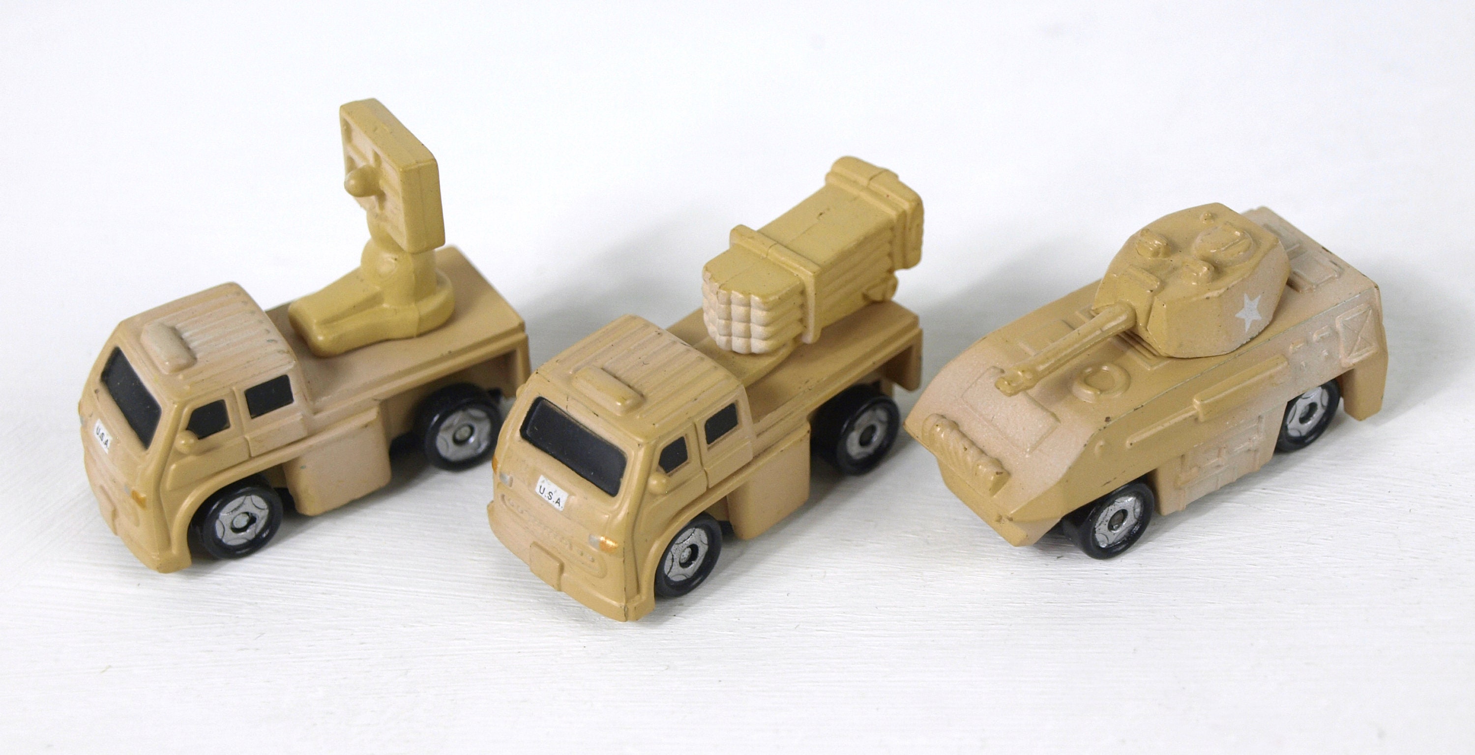 ⭐️Galoob マイクロマシンズ　ミニカー　ミリタリー　飛行機　船　56個セット Micro machines military - Etsy 日本