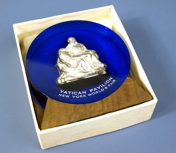 Vintage Vatican Pavilion 1964-1965 New York World's Fair Pieta