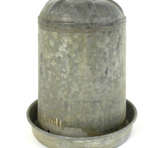 Vintage RARE Half Gallon Galvanized Steel Chicken Waterer With Lid for Glass Jar Insert In Very Good Condition - Missing / No Jar