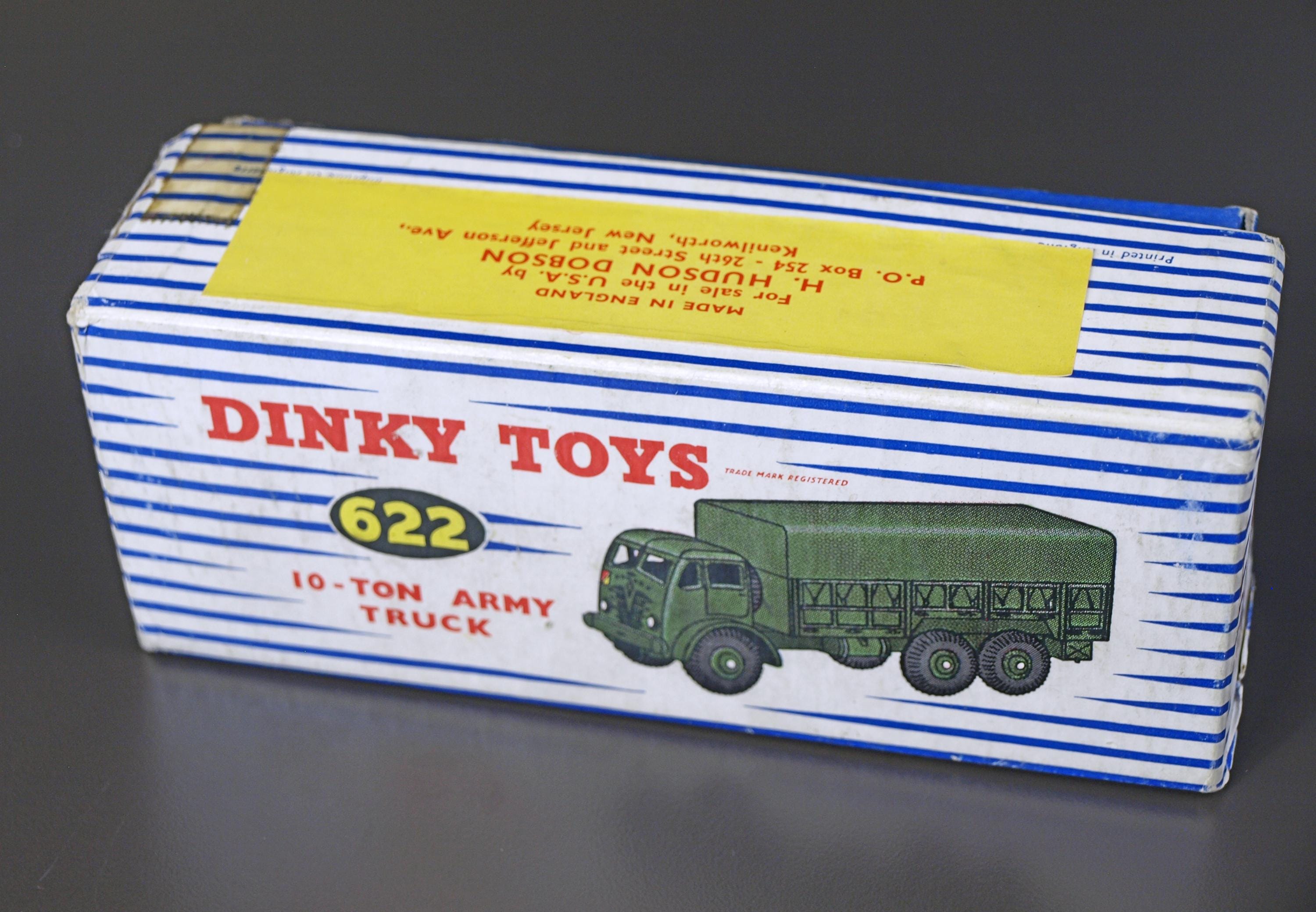 DINKY-TOYS 622  軍用トラック DINKY-TOYS 622 軍用トラック - メルカリ