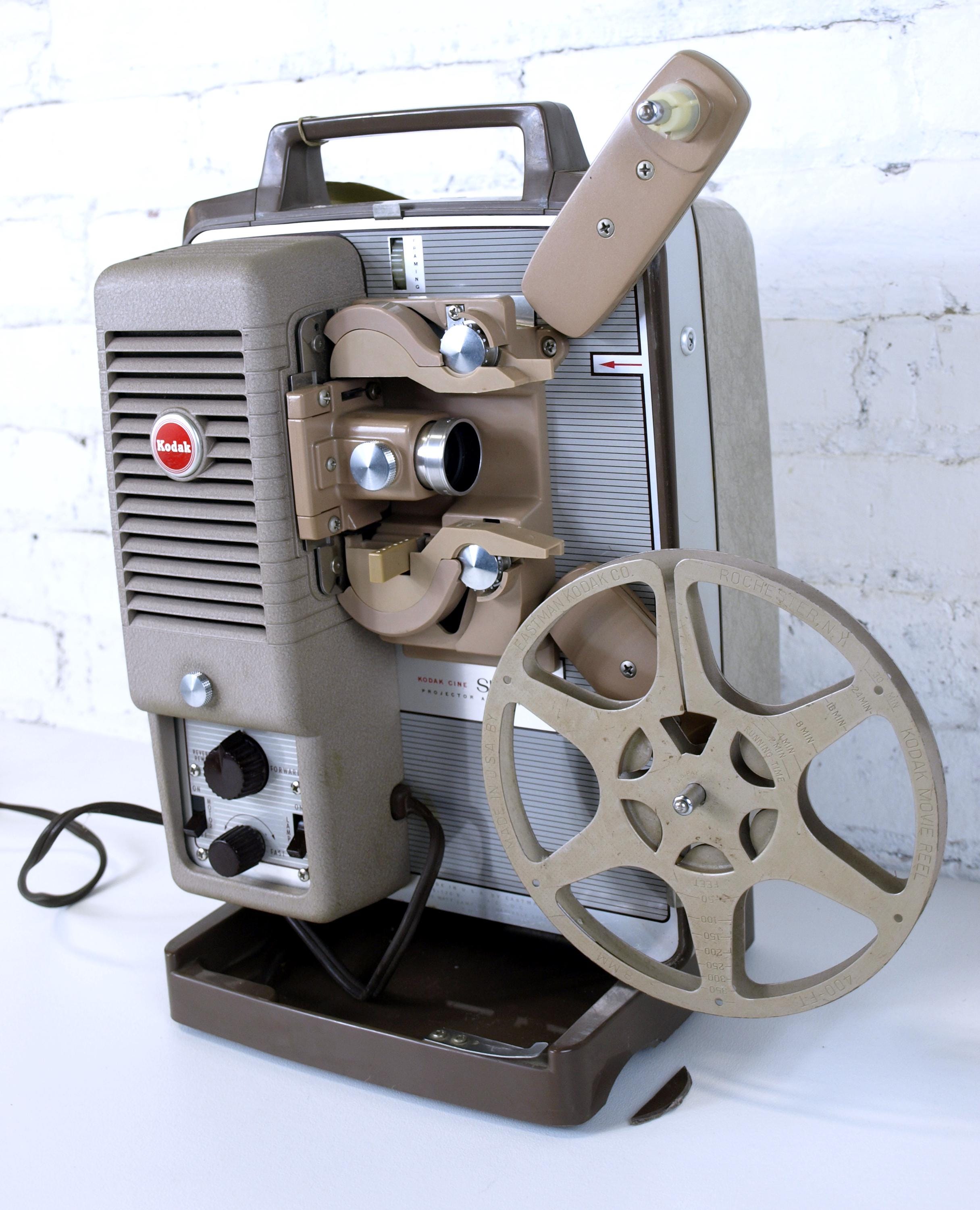 Vintage Kodak A30 Cine Showtime 8mm Film Movie Projector in Travel