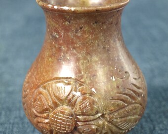 自然石 花瓶 茶色 Irregular ヴィンテージ ミニチュア 彫刻 ソープストーン 花瓶 - インド製 - 高さ
