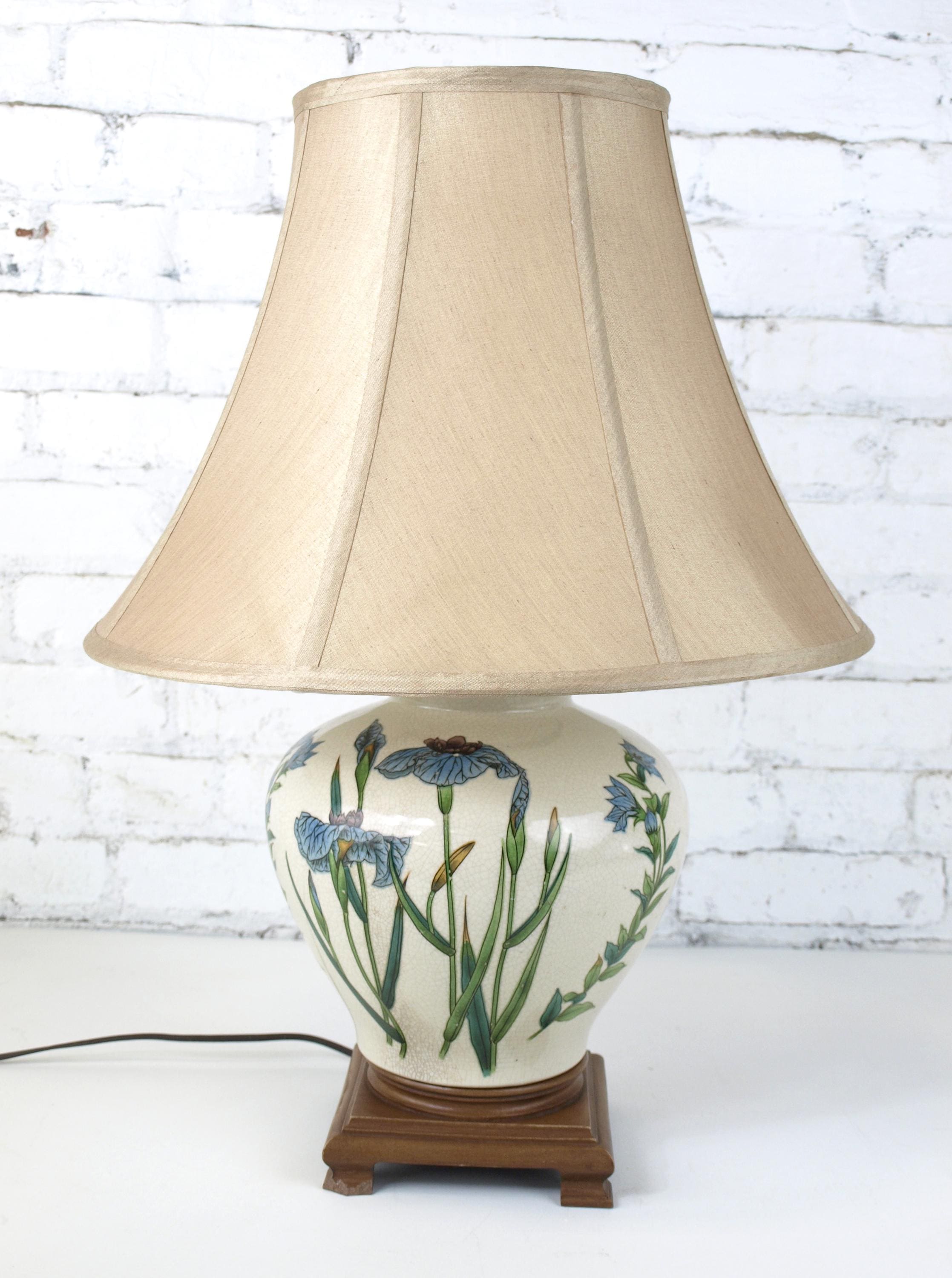 Vintage Moorcroft Style Pottery Iris Pattern Table Lamp W/ Vintage