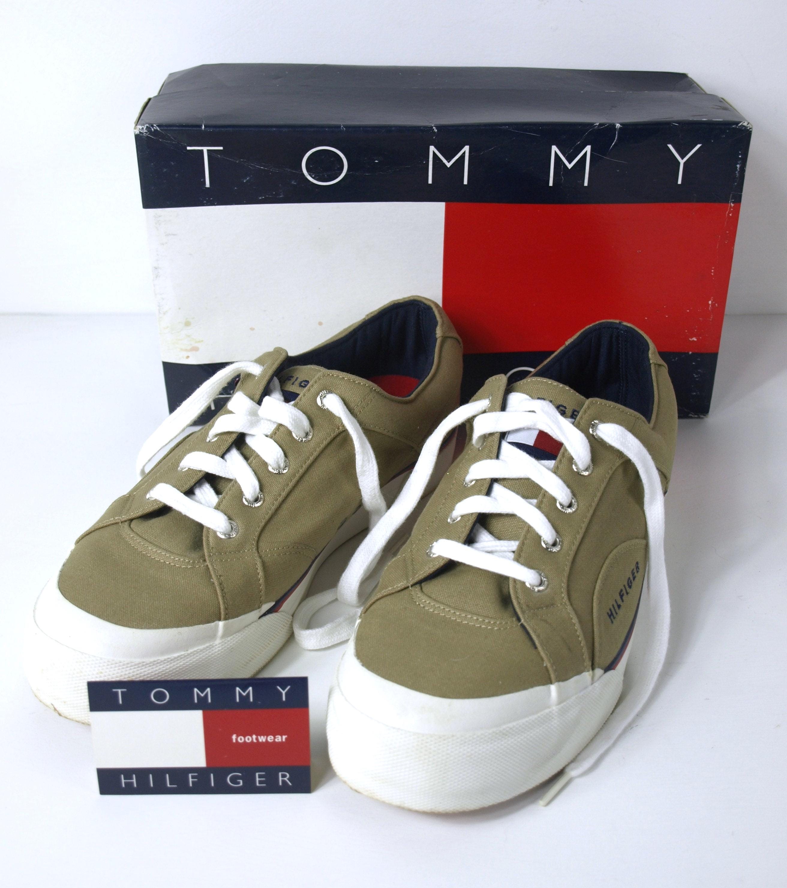 Tommy Hilfiger Man Shoes size 8 worn once see pictures excellent condition Amazon.com | Tommy Hilfiger Winner Light Natural 7 D (M  main image 4