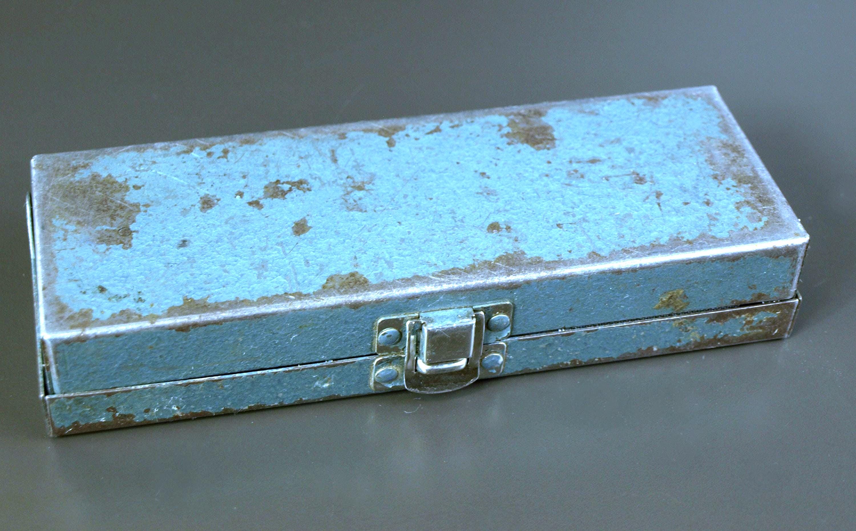 Vintage Rare Belknap Bluegrass Socket Wrench Set Metal Box - 10 Sockets ...