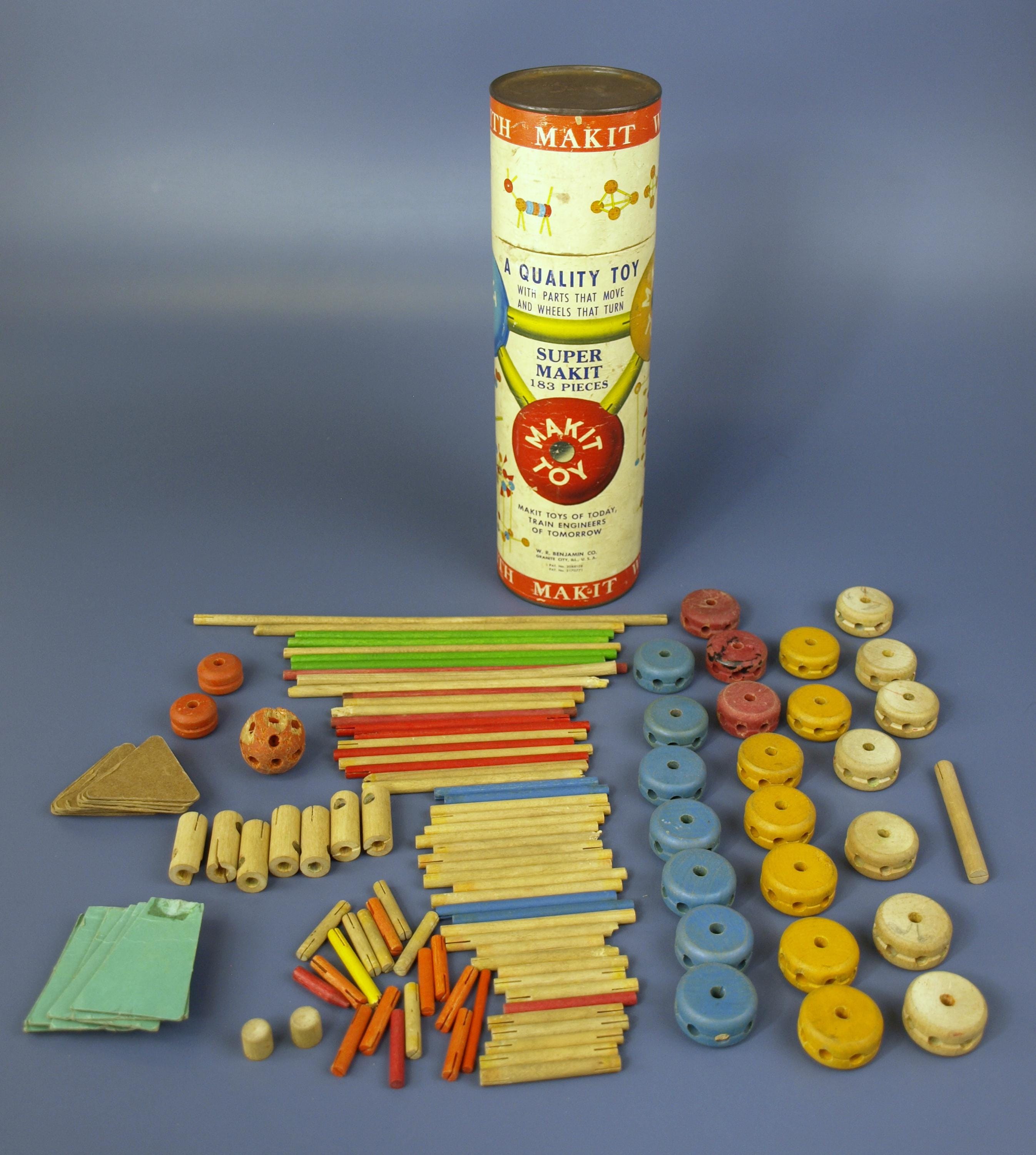Vintage Super Makit Toy Division of Lincoln Logs Benjamin