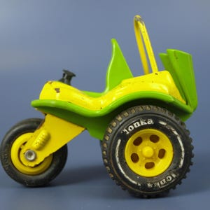 Vintage Tonka 3 Wheeler Trike ATV Green Yellow Pressed Steel, circa 1970&#39;s - Good condition