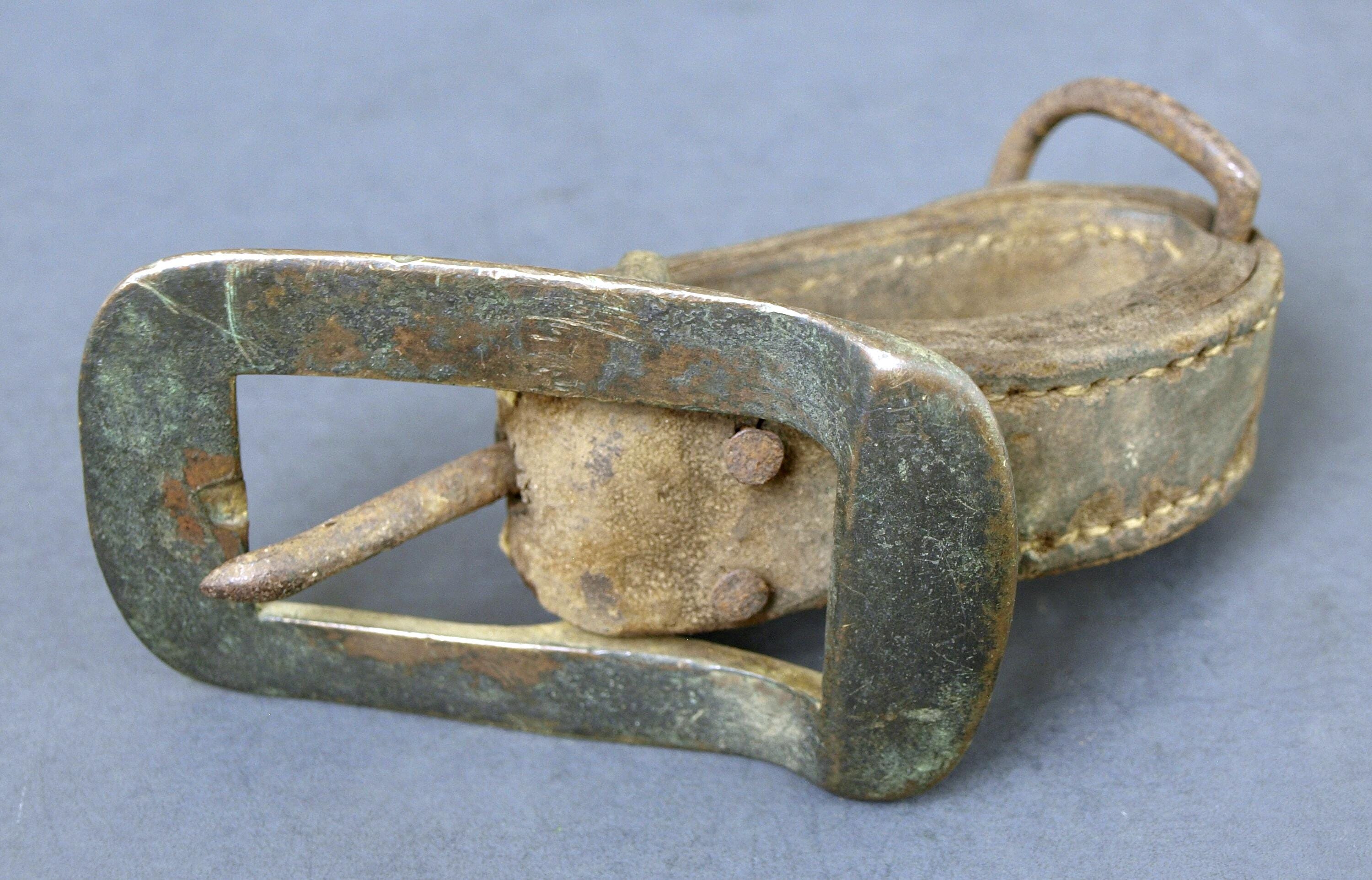 Petite boucle de ceinture carrée - laiton - 10 mm