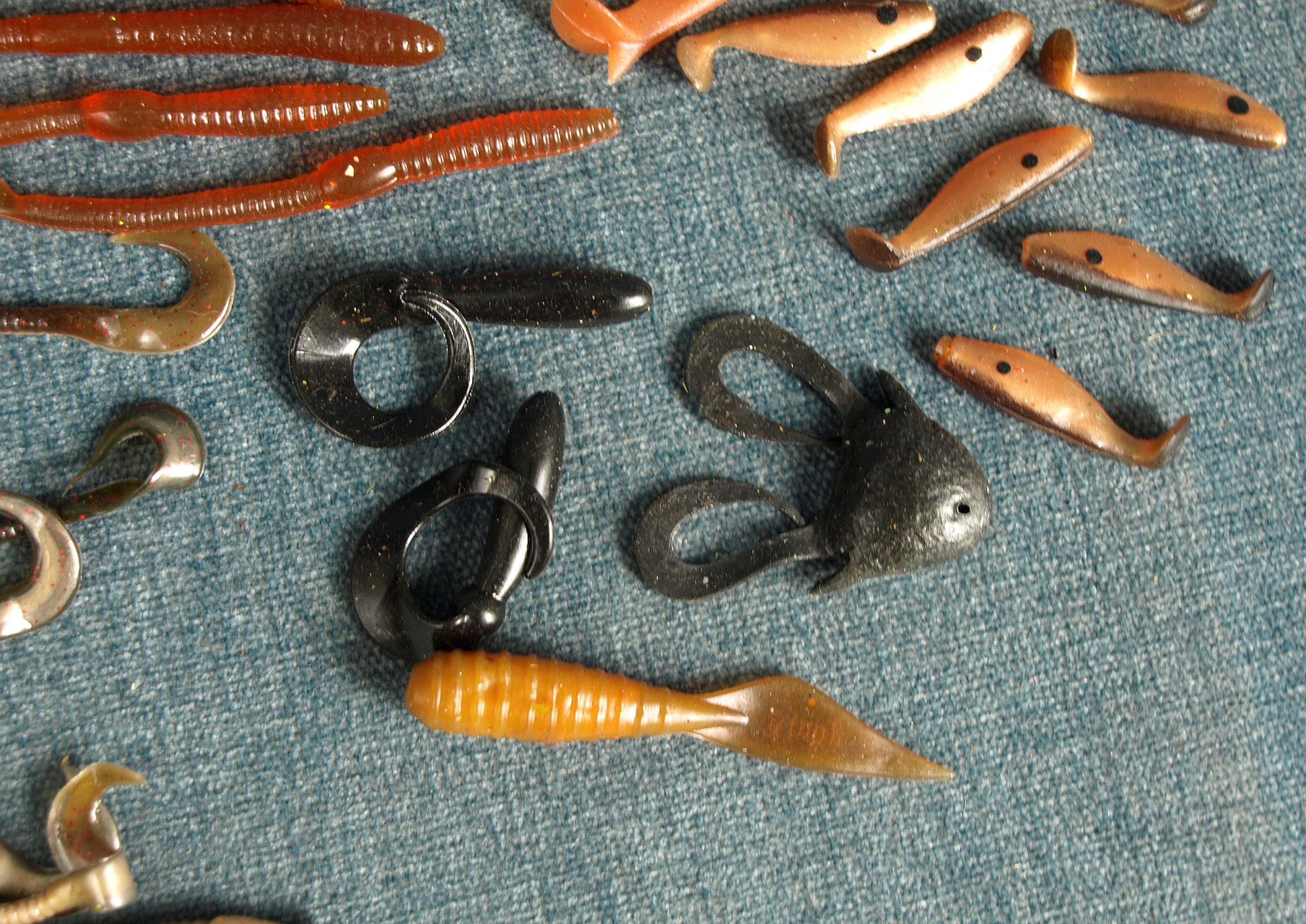 Vintage Jelly Worms / Fish Fishing Lures Large Lot of 31 Mann's and Burke  Brand 